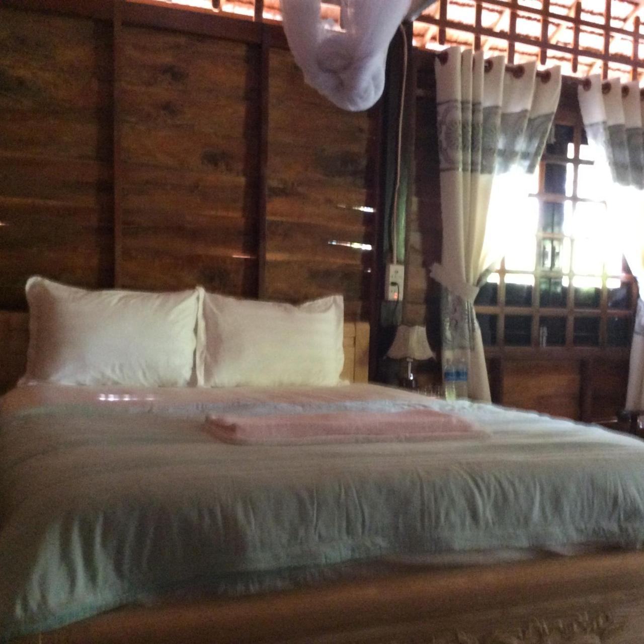 Quoc Phuong Riverside Homestay Ben Tre Exterior photo